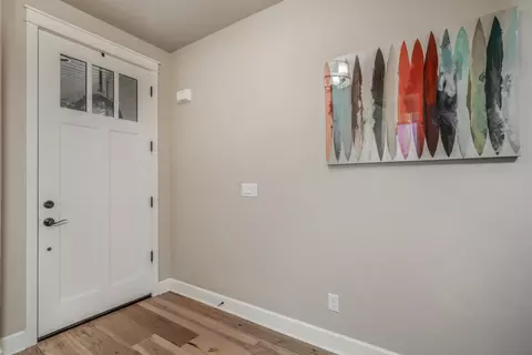 61124 SE Stari Most Loop, Bend, OR 97702 photo 4