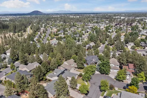 19936 Heron Loop, Bend, OR 97702 photo 47