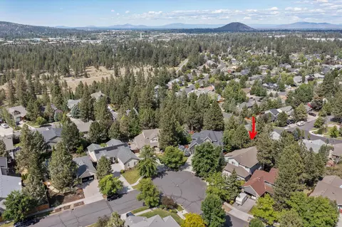 19936 Heron Loop, Bend, OR 97702 photo 45