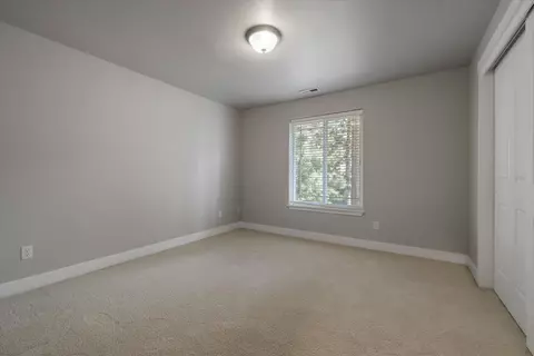 19936 Heron Loop, Bend, OR 97702 photo 28