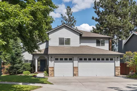 19936 Heron Loop, Bend, OR 97702