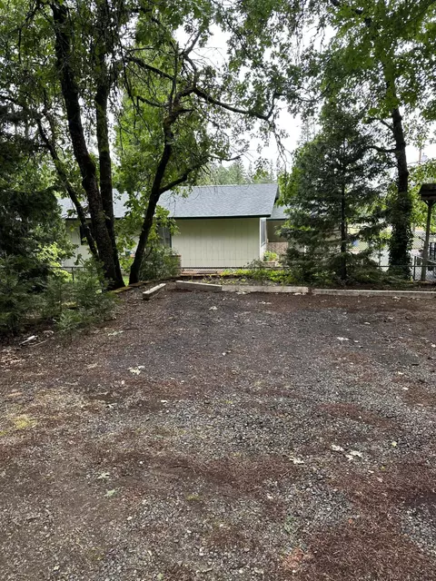 310 Hamilton Ave, Cave Junction, OR 97523 photo 26