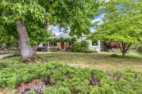 317 Wightman St, Ashland, OR 97520