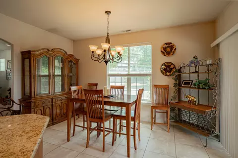 983 Black Wolf Ln, Eagle Point, OR 97524 photo 14