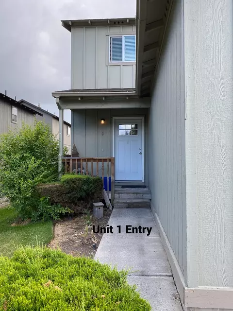 1114 NE Kayak Loop, Bend, OR 97701 photo 12