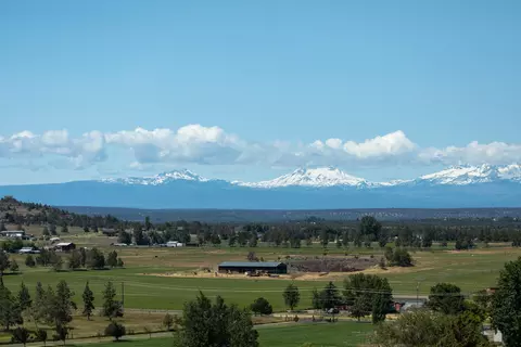 8133 NW 6th St, Terrebonne, OR 97760