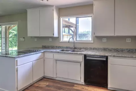 4723 Holland Loop Rd, Cave Junction, OR 97523 photo 17