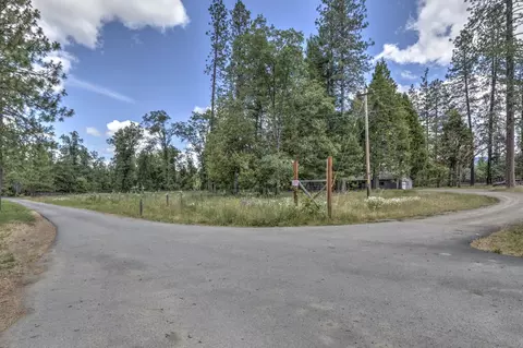 4723 Holland Loop Rd, Cave Junction, OR 97523 photo 33