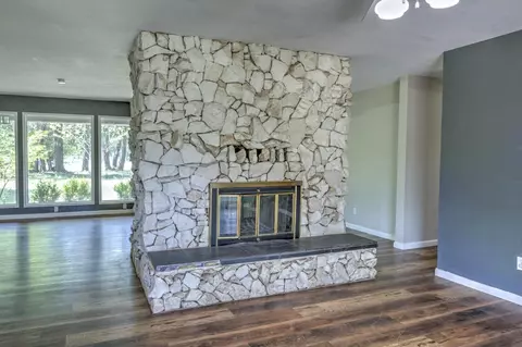 4723 Holland Loop Rd, Cave Junction, OR 97523 photo 10