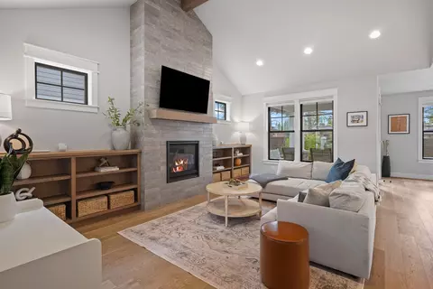 1189 NW Singleton Pl, Bend, OR 97703 photo 8