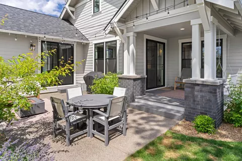 1189 NW Singleton Pl, Bend, OR 97703 photo 44