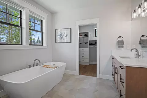 1189 NW Singleton Pl, Bend, OR 97703 photo 26
