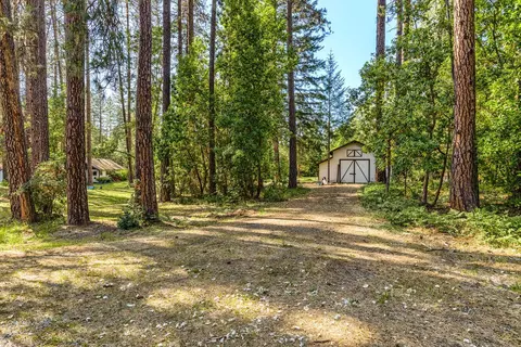 5189 Evans Creek Rd, Rogue River, OR 97537 photo 13