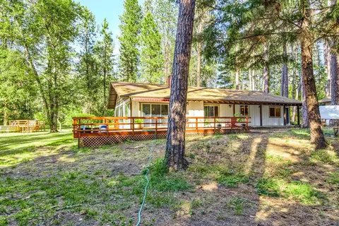 5189 Evans Creek Rd, Rogue River, OR 97537 photo 2