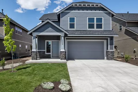 20582 SE Slate Ave #395, Bend, OR 97702