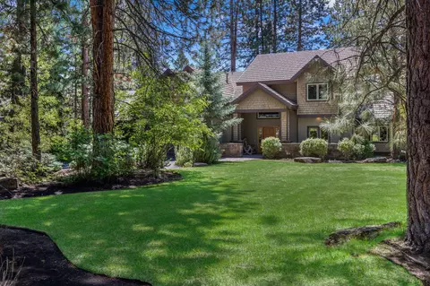 61475 Tam Mcarthur Loop, Bend, OR 97702