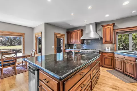 61475 Tam Mcarthur Loop, Bend, OR 97702 photo 15