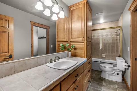 61475 Tam Mcarthur Loop, Bend, OR 97702 photo 37