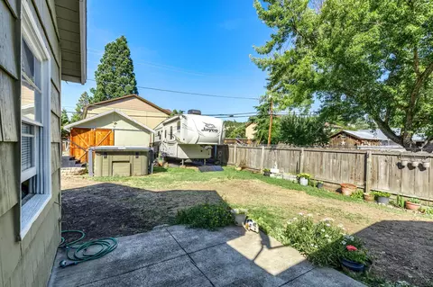 124 Napa St, Eagle Point, OR 97524 photo 18