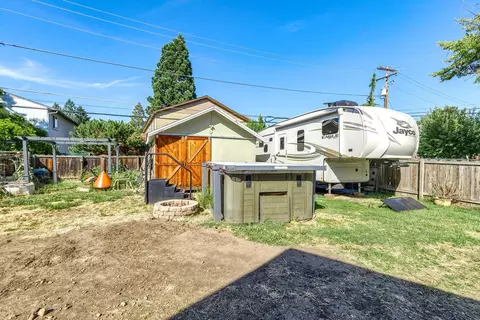 124 Napa St, Eagle Point, OR 97524 photo 21