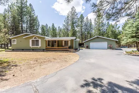 53191 Woodstock Dr, La Pine, OR 97739