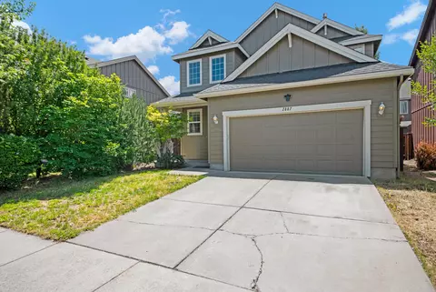 2887 NE Sedalia Loop, Bend, OR 97701 photo 2