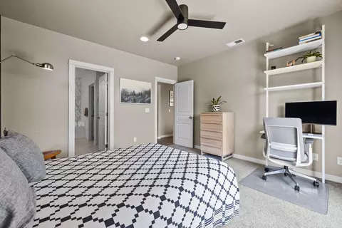 63872 Wellington St, Bend, OR 97701 photo 17
