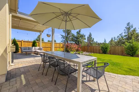 63872 Wellington St, Bend, OR 97701 photo 27