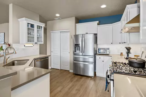 63872 Wellington St, Bend, OR 97701 photo 12