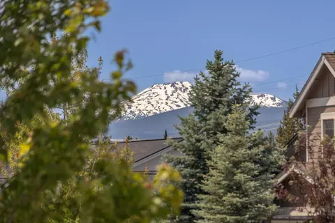 63872 Wellington St, Bend, OR 97701 photo 4