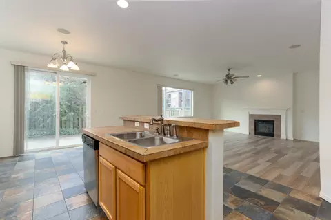 2802 NE Sedalia Loop, Bend, OR 97701 photo 9