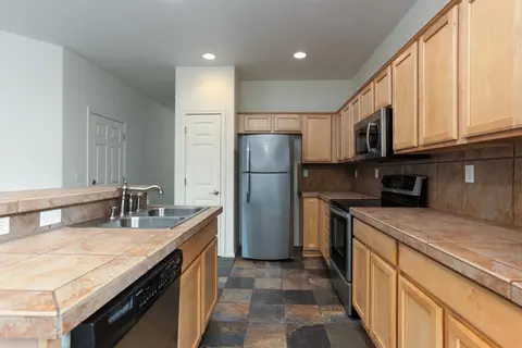 2802 NE Sedalia Loop, Bend, OR 97701 photo 8