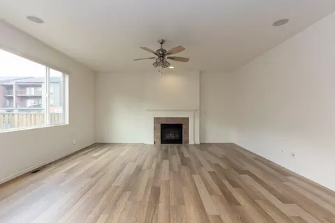 2802 NE Sedalia Loop, Bend, OR 97701 photo 4