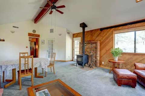 63980 Pioneer Loop, Bend, OR 97701 photo 16