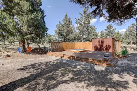 63980 Pioneer Loop, Bend, OR 97701 photo 10