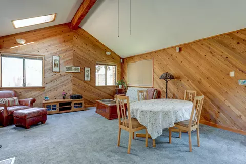 63980 Pioneer Loop, Bend, OR 97701 photo 15