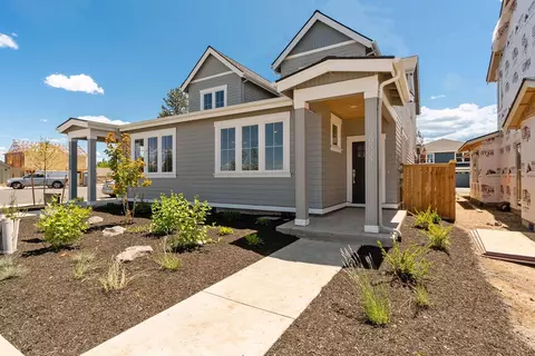 20535 SE Aberdeen Ct, Bend, OR 97702