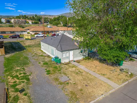 249 Martin St, Klamath Falls, OR 97601