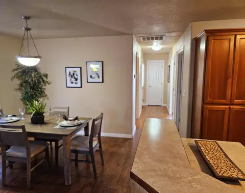 328 Cheney Loop, Central Point, OR 97502 photo 5