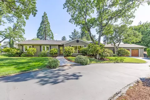 2216 Siskiyou Blvd, Medford, OR 97504