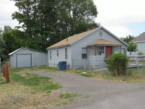 1436 Derby St, Klamath Falls, OR 97603