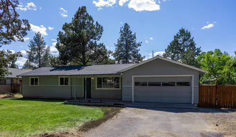 181 SE 16th St, Bend, OR 97702