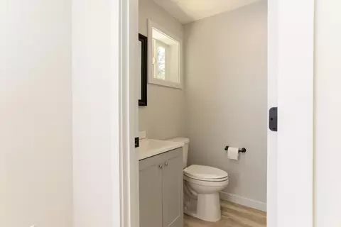 181 SE 16th St, Bend, OR 97702 photo 11