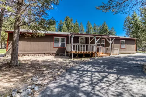 16048 Cascade Ln, La Pine, OR 97739 photo 2