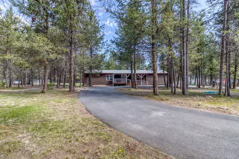 16048 Cascade Ln, La Pine, OR 97739 photo 3