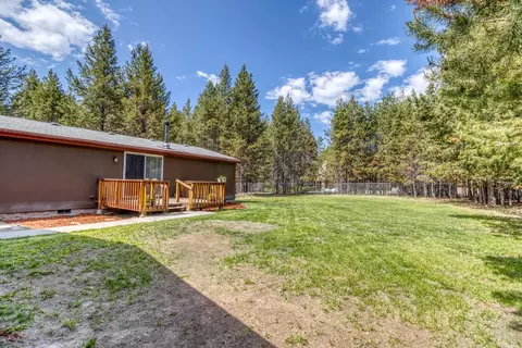 16048 Cascade Ln, La Pine, OR 97739 photo 7
