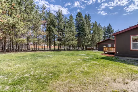 16048 Cascade Ln, La Pine, OR 97739 photo 11