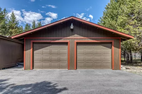 16048 Cascade Ln, La Pine, OR 97739 photo 6