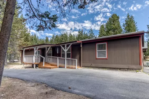 16048 Cascade Ln, La Pine, OR 97739 photo 4