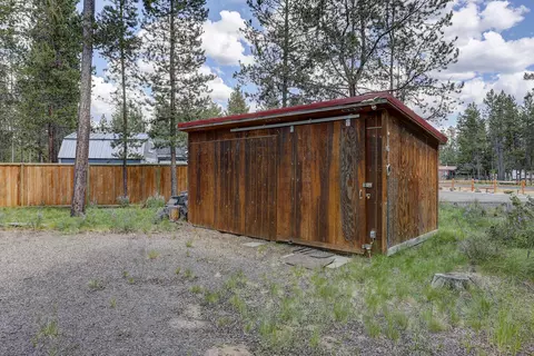 17396 Rail Dr, Bend, OR 97707 photo 8